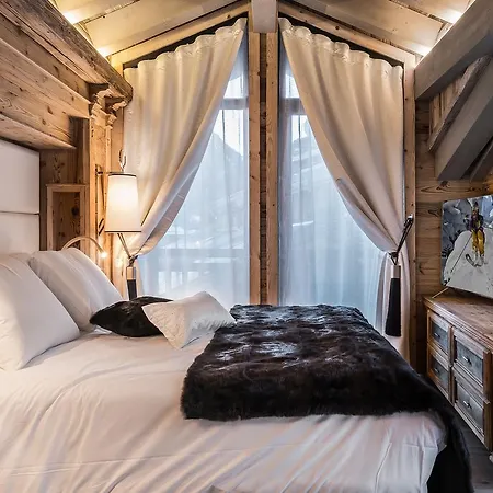 Chalet White