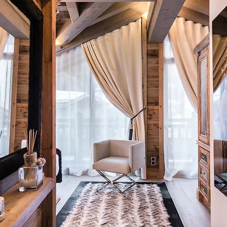 Chalet White *