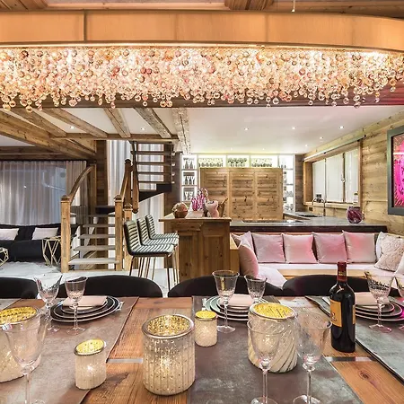 Chalet Chalet White